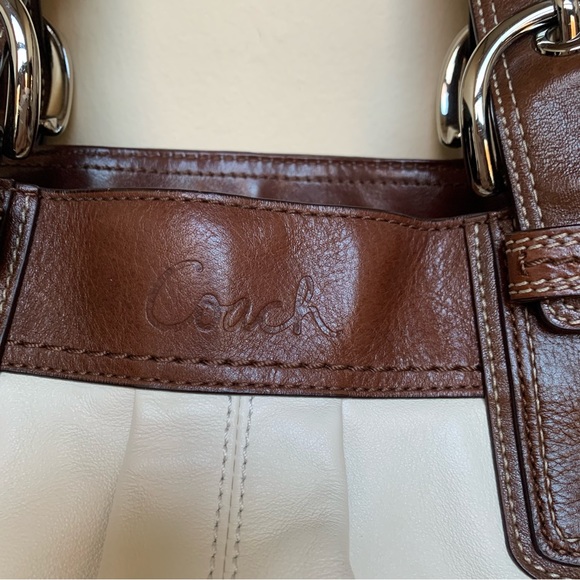 COACH Soho Pleated Leather Tan and Off White Handbag w/Nickel Hardware. F15045 - Picture 2 of 8